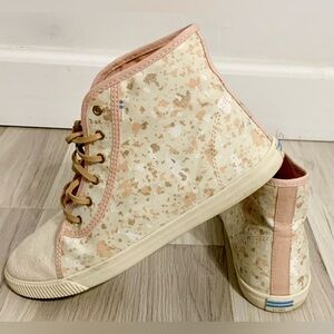 Tom‘s high top floral women’s sneakers 7 1/2 7.5